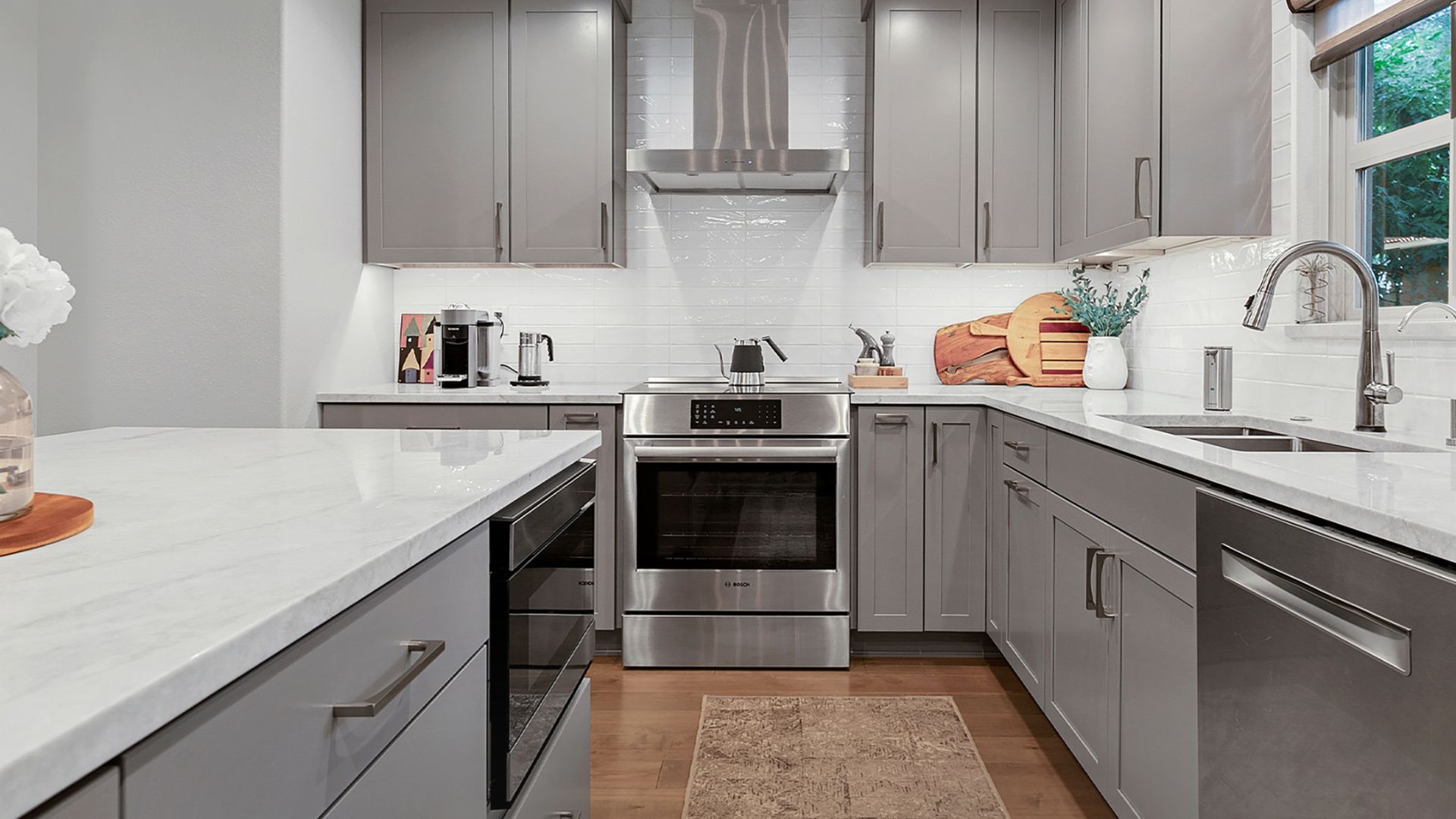 Vendite GATRODOMUS -Vendite GATRODOMUS Soft Green Simple Skincare Tips Presentation 3