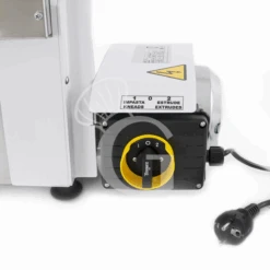 Macchina Per Pasta Fresca Capacità 1,5 Kg Produzione Oraria 5 Kg Monofase -Vendite GATRODOMUS macchina per pasta fresca mod15 produzione oraria kgh 5 5