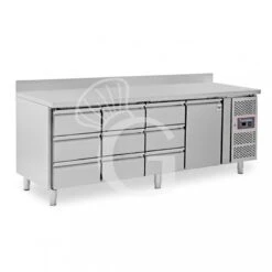 Tavolo Refrigerato 9 Cassetti 1 Porta 700 Mm -2°C/+8°C Alzatina -Vendite GATRODOMUS tavolo frigo con 1 porta e 9 cassetti alzatina prof700 e temperatura 2c8c 2