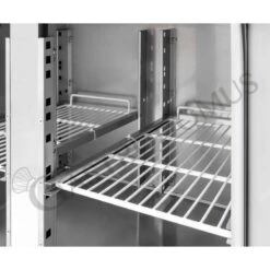Tavolo Refrigerato 5 Cassetti 2 Porte 700 Mm -2°C/+8°C -Vendite GATRODOMUS tavolo frigo con 2 porte e 5 cassetti prof 700 e temperatura 2c8c 5