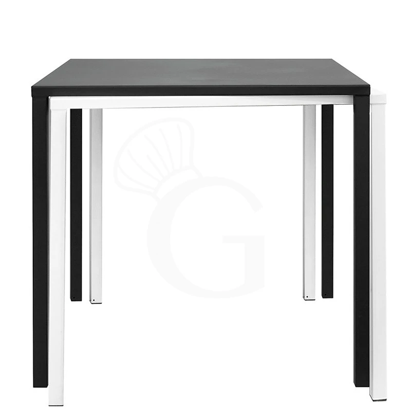 Tavolo Quadrato Da Esterno In Metallo Verniciato Con Dimensioni 700 Mm X 700 Mm 4 Tavolo Quadrato Da Esterno In Metallo Verniciato Con Dimensioni 700 Mm X 700 Mm - immagine 2
