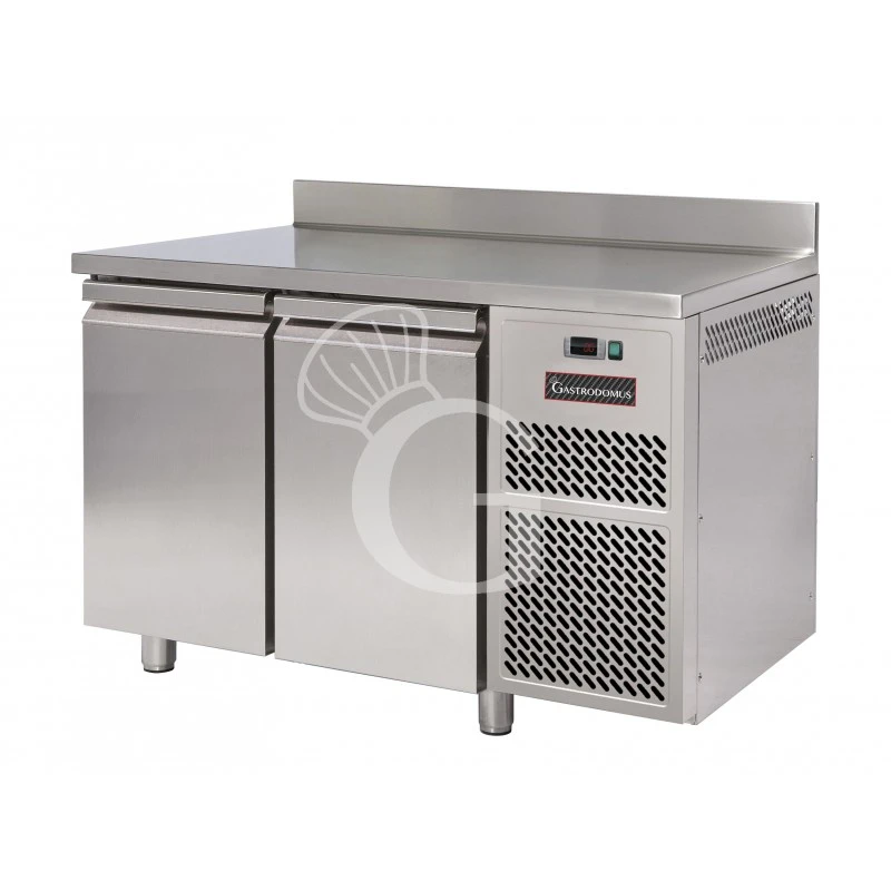 Tavolo Refrigerato 2 Porte Alzatina Prof. 800 Mm 0°C/+10°C Classe Energetica A 3 Tavolo Refrigerato 2 Porte Alzatina Prof. 800 Mm 0°C/+10°C Classe Energetica A