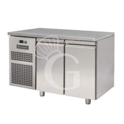 Tavolo Refrigerato 2 Porte Prof. 800 0°C/+10°C Motore A Sinistra Classe Energetica D