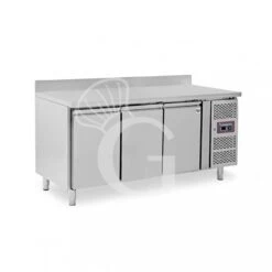 Tavolo Refrigerato 3 Porte Alzatina -2°C/+8°C Classe Energetica E Prof. 700 Mm -Vendite GATRODOMUS tavolo refrigerato 3 porte e alzatina gn 11 prof700 tn 3
