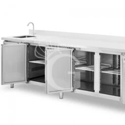 Tavolo Refrigerato 4 Porte Con Lavello E Alzatina,motore A Sinistra,Prof. 700 Mm,temp +2°C/+8°C, Completo Di Rubinetto -Vendite GATRODOMUS tavolo refrigerato 4 porte con lavello e alzatinamotore a sinistraprof 700 mmtemp 2c8c completo di rubinetto 2