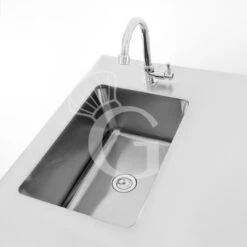 Tavolo Refrigerato 4 Porte Con Lavello E Alzatina,motore A Sinistra,Prof. 700 Mm,temp +2°C/+8°C, Completo Di Rubinetto -Vendite GATRODOMUS tavolo refrigerato 4 porte con lavello e alzatinamotore a sinistraprof 700 mmtemp 2c8c completo di rubinetto 6