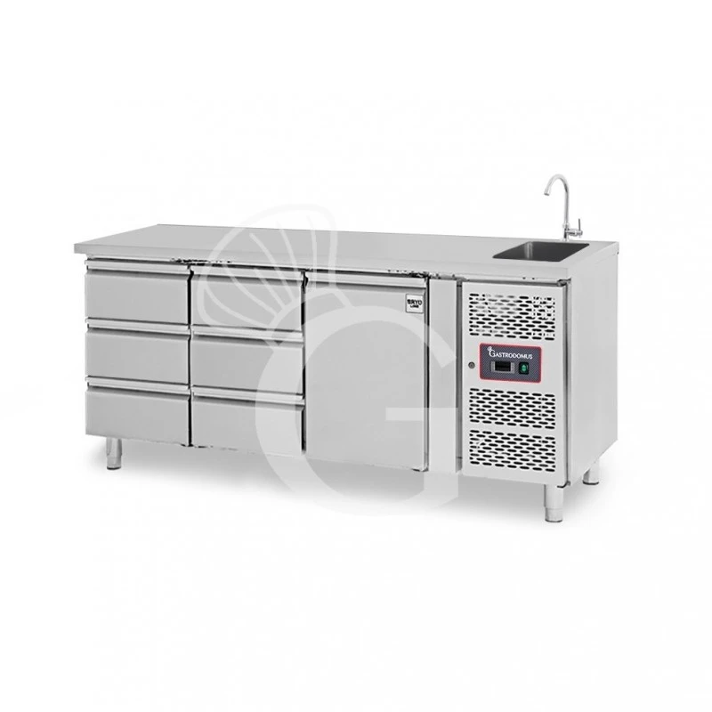 Tavolo Refrigerato 6 Cassetti 1 Porta Con Lavello, Prof. 700 Mm, Temp. +2°C/+8°C, Completo Di Rubinetto 3 Tavolo Refrigerato 6 Cassetti 1 Porta Con Lavello, Prof. 700 Mm, Temp. +2°C/+8°C, Completo Di Rubinetto