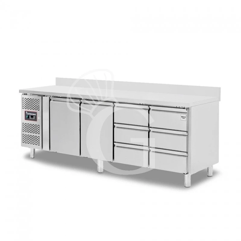Tavolo Refrigerato 6 Cassetti 2 Porte 700 Mm -2°C/+8°C Alzatina, Motore A Sinistra 4 Tavolo Refrigerato 6 Cassetti 2 Porte 700 Mm -2°C/+8°C Alzatina, Motore A Sinistra - immagine 2