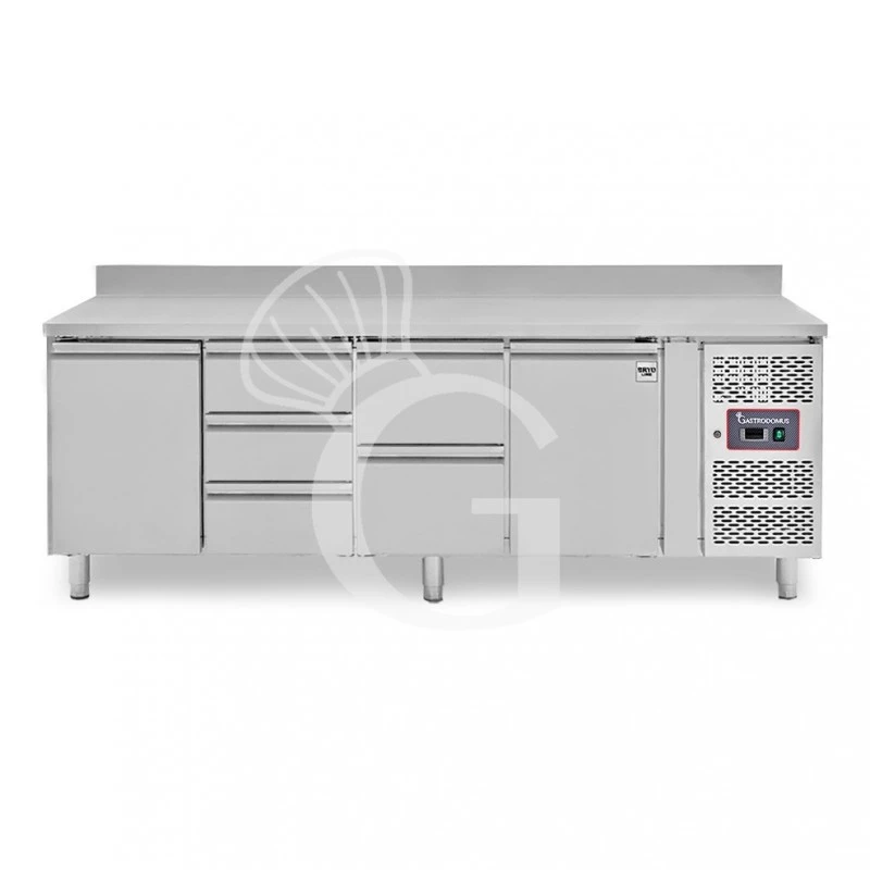 Tavolo Refrigerato 5 Cassetti 2 Porte 700 Mm -2°C/+8°C Alzatina Per Gastronomia 3 Tavolo Refrigerato 5 Cassetti 2 Porte 700 Mm -2°C/+8°C Alzatina Per Gastronomia