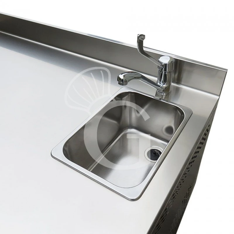 Tavolo Refrigerato Con Lavello 2 Porte Alzatina Prof. 700 Mm 0°C/+10°C Classe Energetica A 4 Tavolo Refrigerato Con Lavello 2 Porte Alzatina Prof. 700 Mm 0°C/+10°C Classe Energetica A - immagine 2