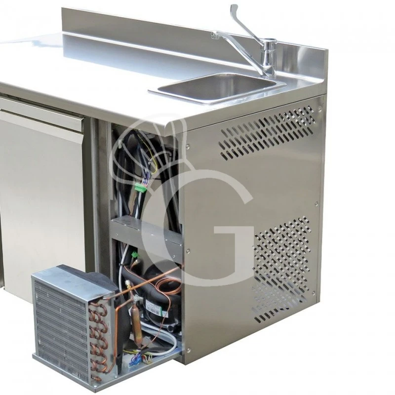 Tavolo Refrigerato Con Lavello 2 Porte Alzatina Prof. 700 Mm 0°C/+10°C Classe Energetica A 5 Tavolo Refrigerato Con Lavello 2 Porte Alzatina Prof. 700 Mm 0°C/+10°C Classe Energetica A - immagine 3