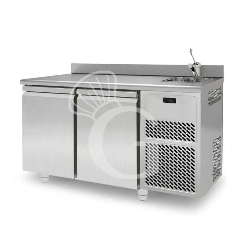 Tavolo Refrigerato Con Lavello 2 Porte Alzatina Prof. 700 Mm 0°C/+10°C Classe Energetica A 3 Tavolo Refrigerato Con Lavello 2 Porte Alzatina Prof. 700 Mm 0°C/+10°C Classe Energetica A
