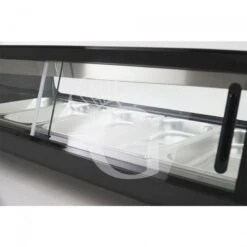 Vetrina Sushi 5 Bacinelle GN1/3 0,19 KW L 1355 Mm X P 420 Mm X H 295 Mm 21 Vetrina Sushi 5 Bacinelle GN1/3 0,19 KW L 1355 Mm X P 420 Mm X H 295 Mm -Vendite GATRODOMUS vetrina sushi 5 x gn13 6